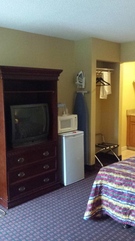 Sunbelt Lodge Motel Abbeville Bagian luar foto