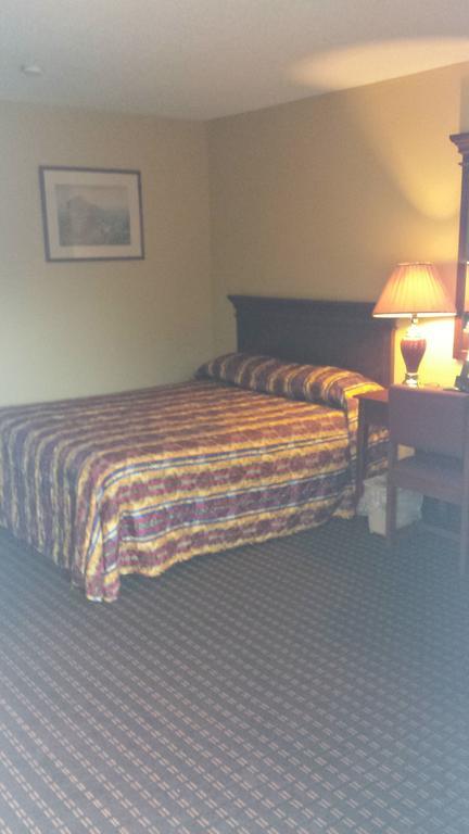 Sunbelt Lodge Motel Abbeville Bagian luar foto