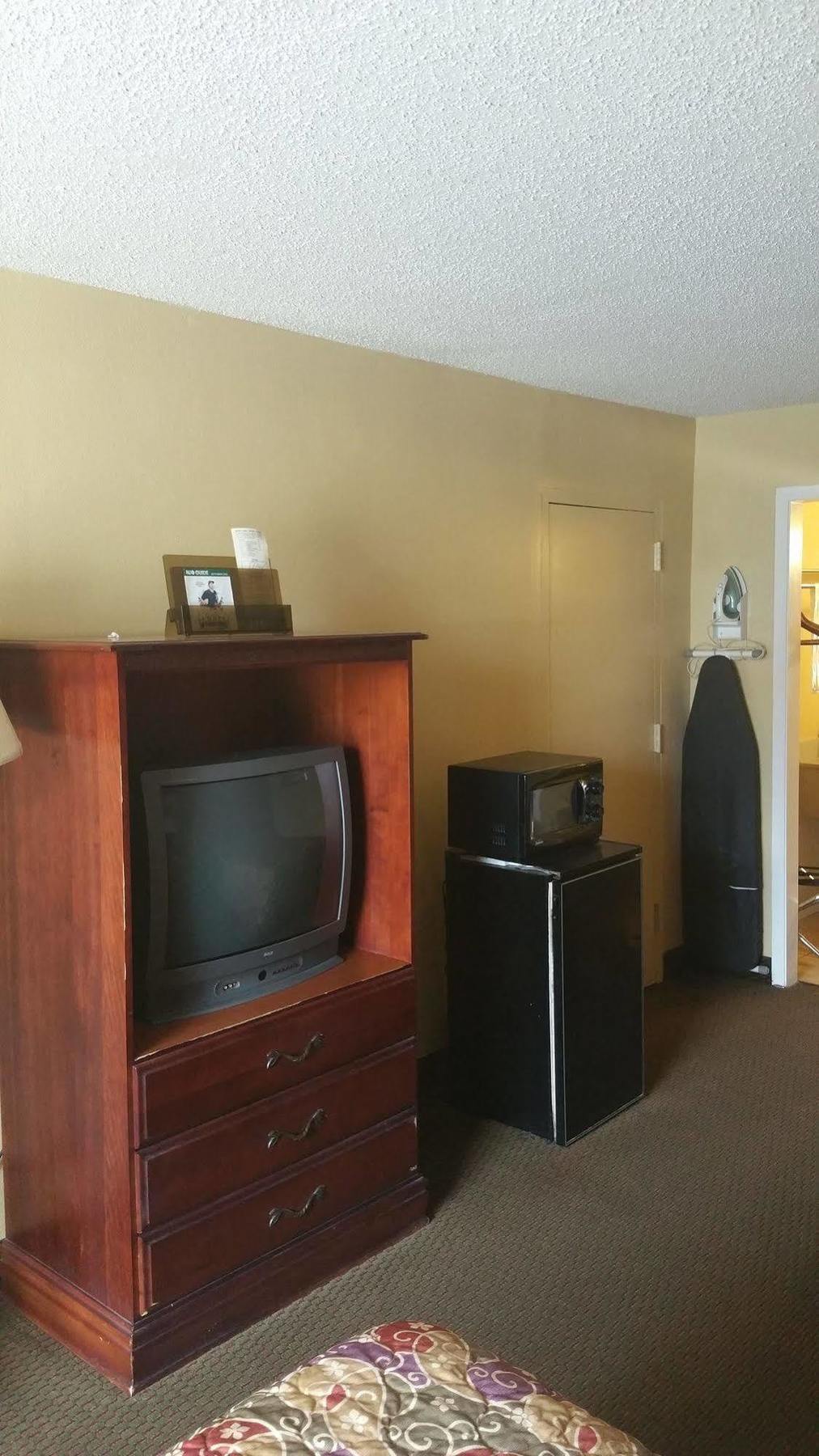 Sunbelt Lodge Motel Abbeville Bagian luar foto