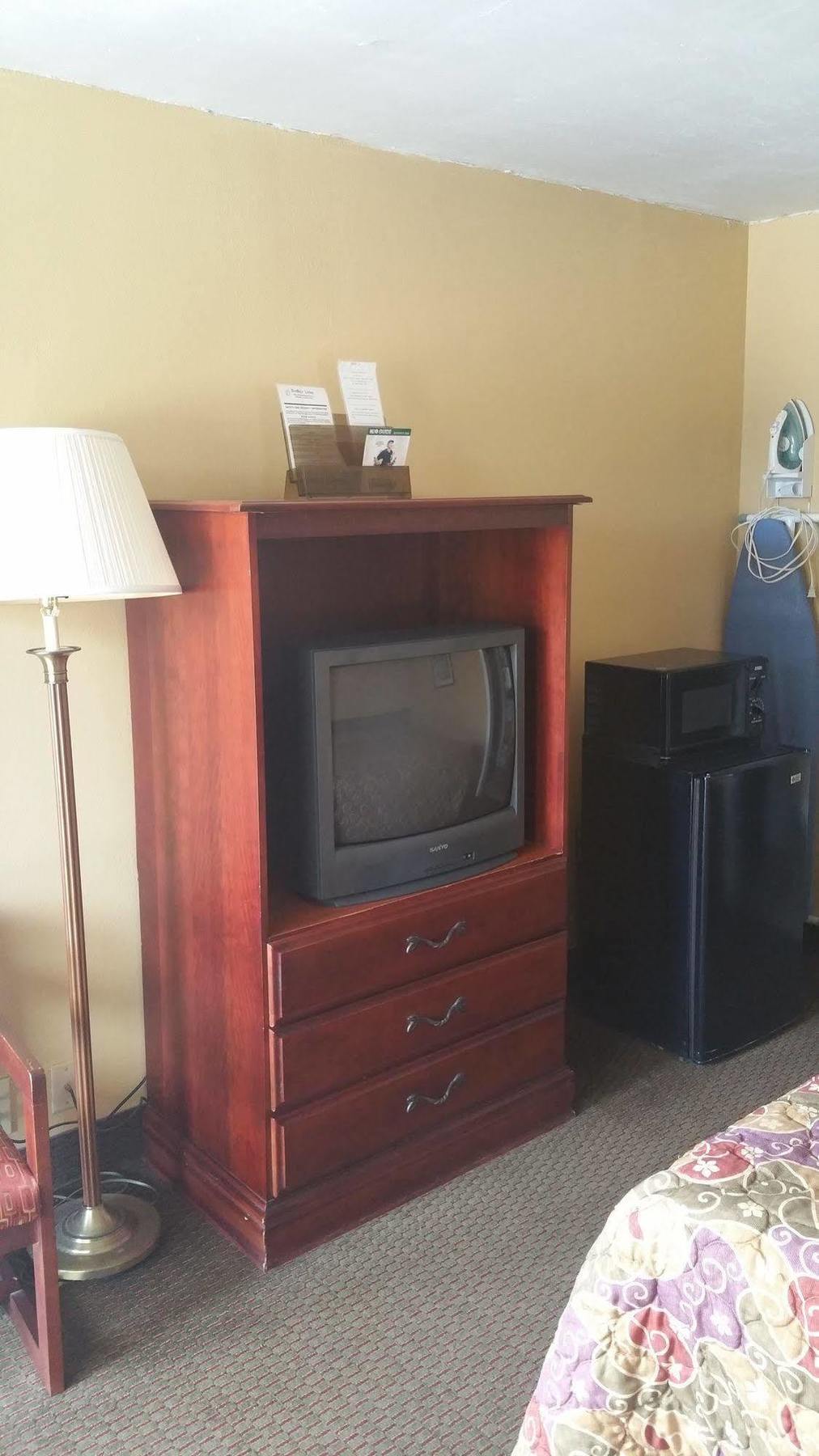 Sunbelt Lodge Motel Abbeville Bagian luar foto
