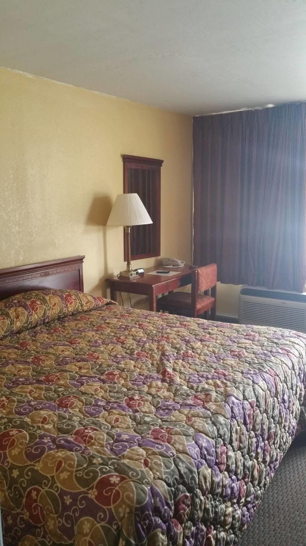 Sunbelt Lodge Motel Abbeville Bagian luar foto