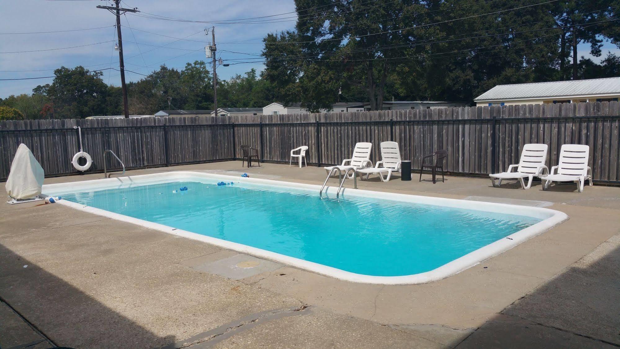 Sunbelt Lodge Motel Abbeville Bagian luar foto